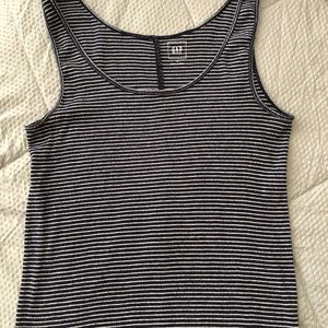 Sleeveless top